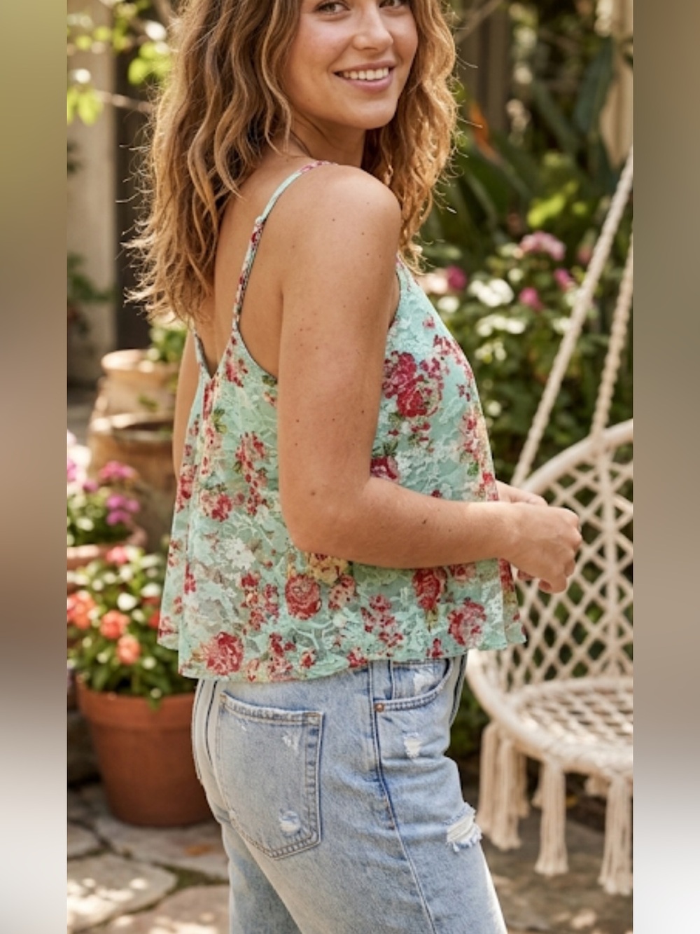 Almost Famous Floral Crop Top Size Medium Red Green Y2K Spaghetti Strap